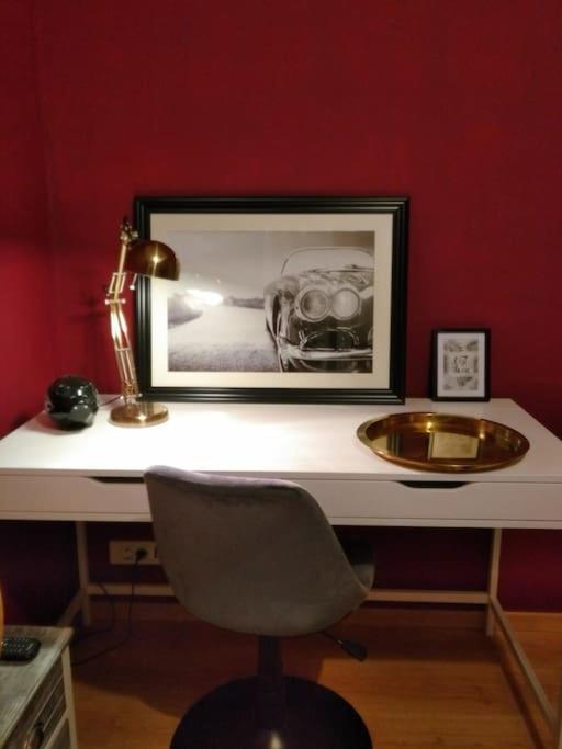 Cosy Appartement Complet Centre-Ville Montbéliard מראה חיצוני תמונה