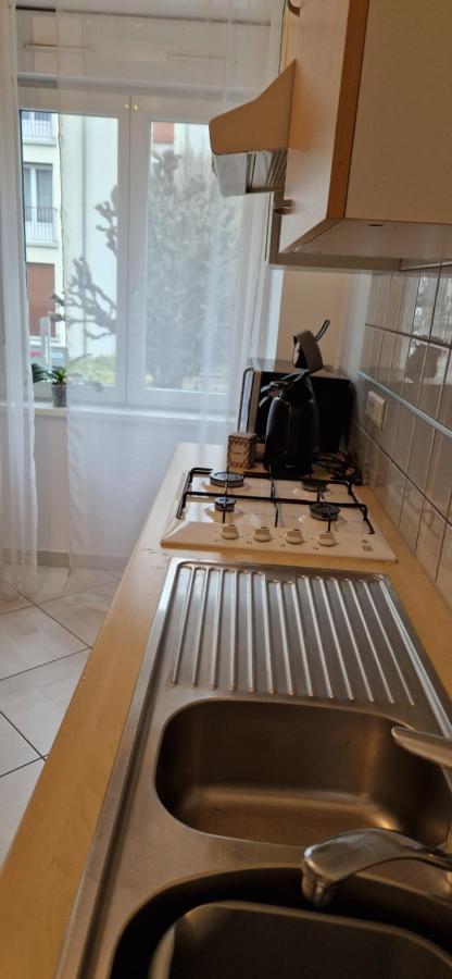 Cosy Appartement Complet Centre-Ville Montbéliard מראה חיצוני תמונה