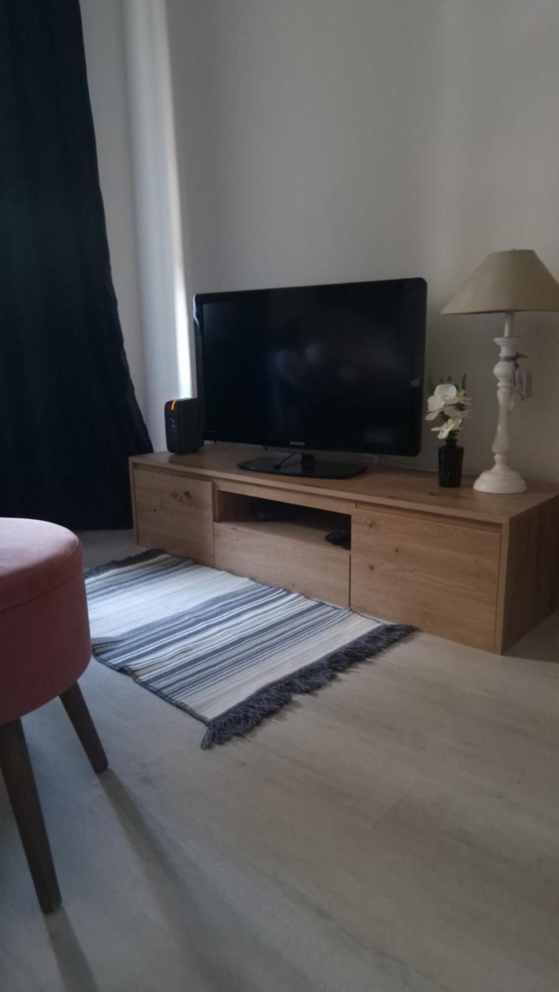 Cosy Appartement Complet Centre-Ville Montbéliard מראה חיצוני תמונה